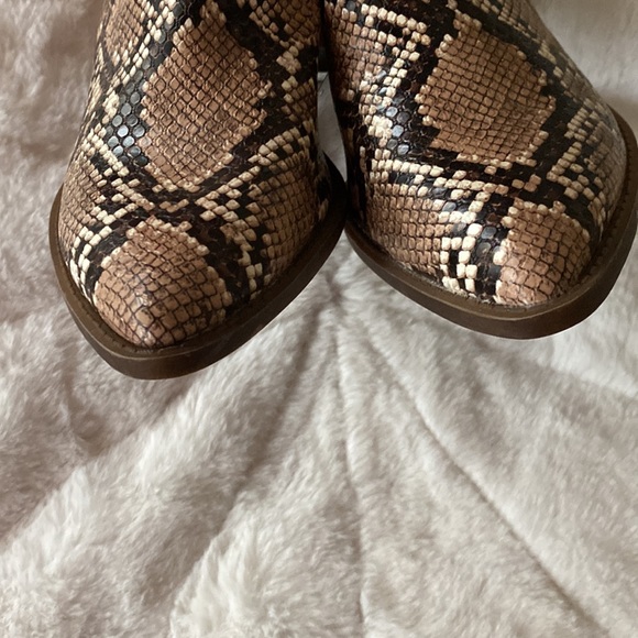 NWT Time & True Women's Boots Size 7 - Picture 8 of 10